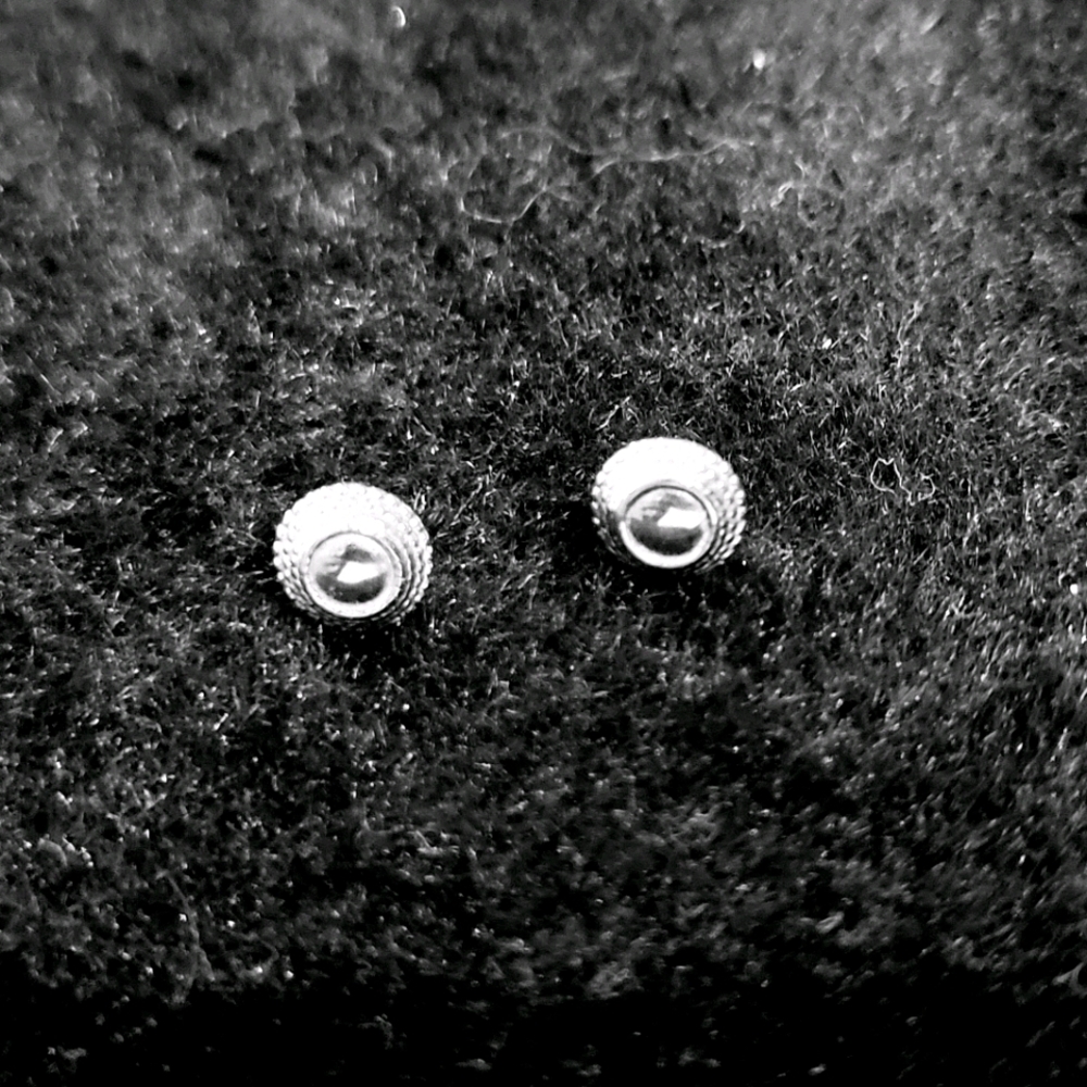 4mm 18k White Gold Hera Ends
